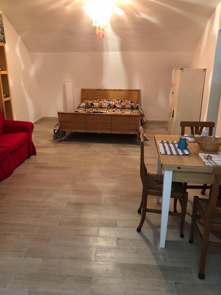 Don Vittorio Home نابولي المظهر الخارجي الصورة