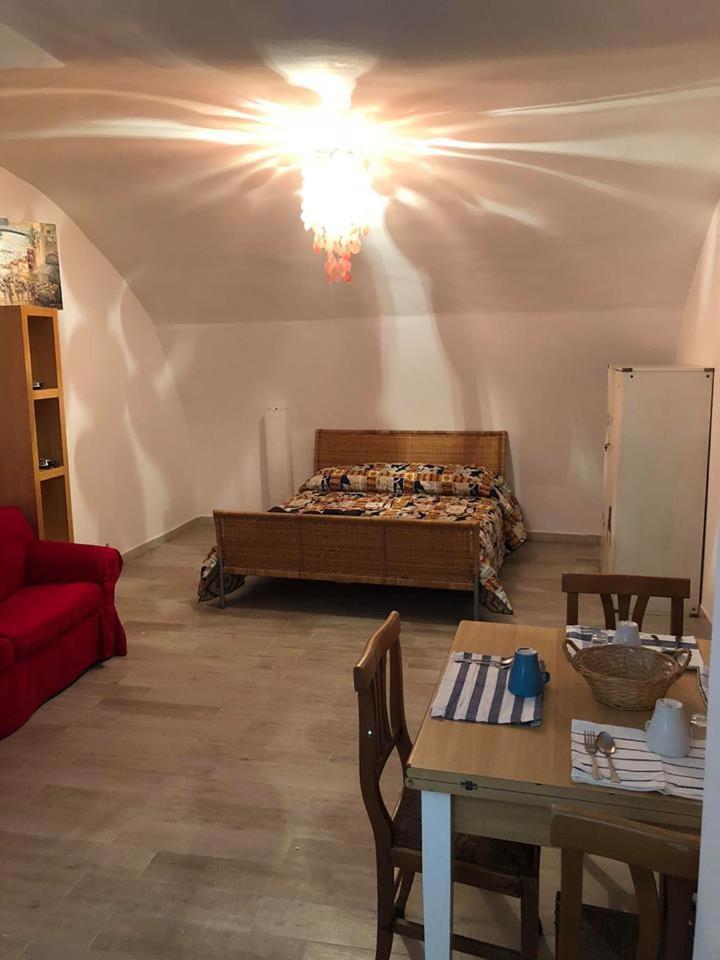 Don Vittorio Home نابولي المظهر الخارجي الصورة